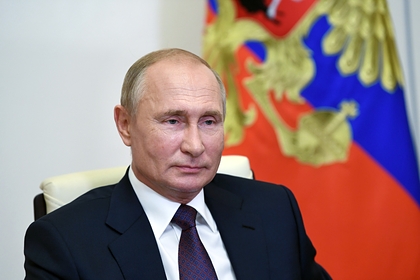 Путин объявил дату начала учебного года в России