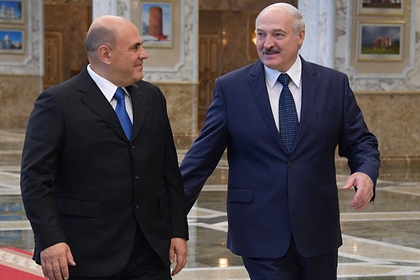 Лукашенко рассказал о купании в купели с Путиным и Медведевым