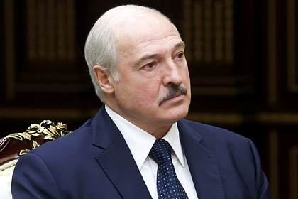 Лукашенко «по-мужски» пообещал не отдавать власть