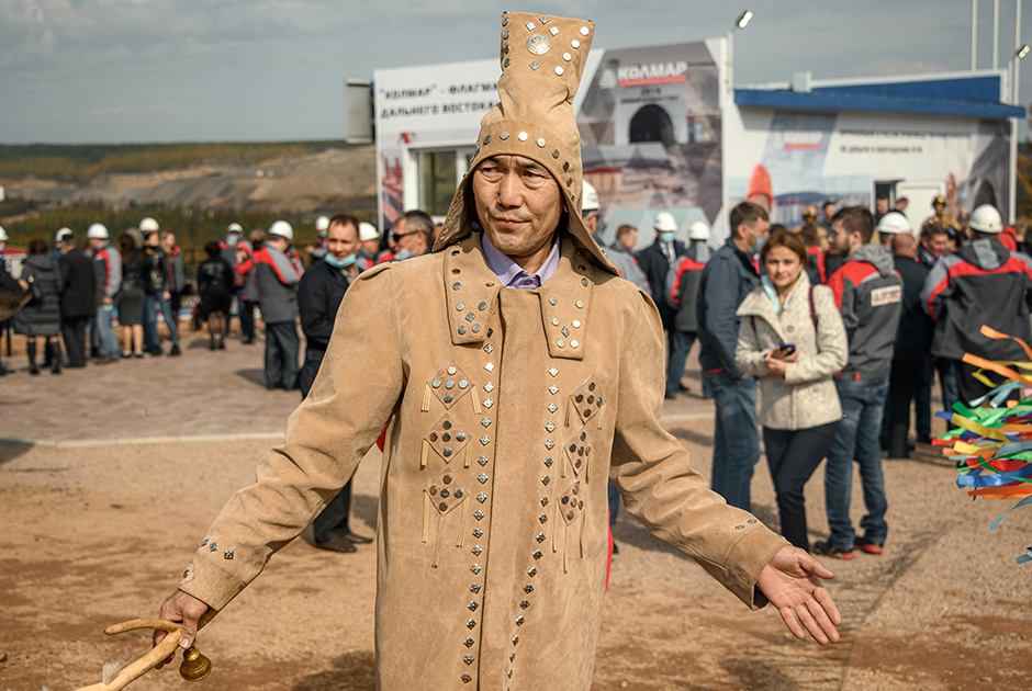 Почему не выступал шаман сегодня