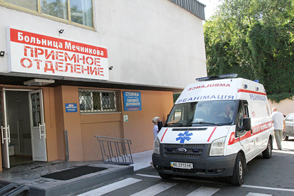 Украинской государственной медицине предрекли смерть