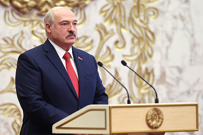 Лукашенко обвинили в избиении беременной матери его сына Коли