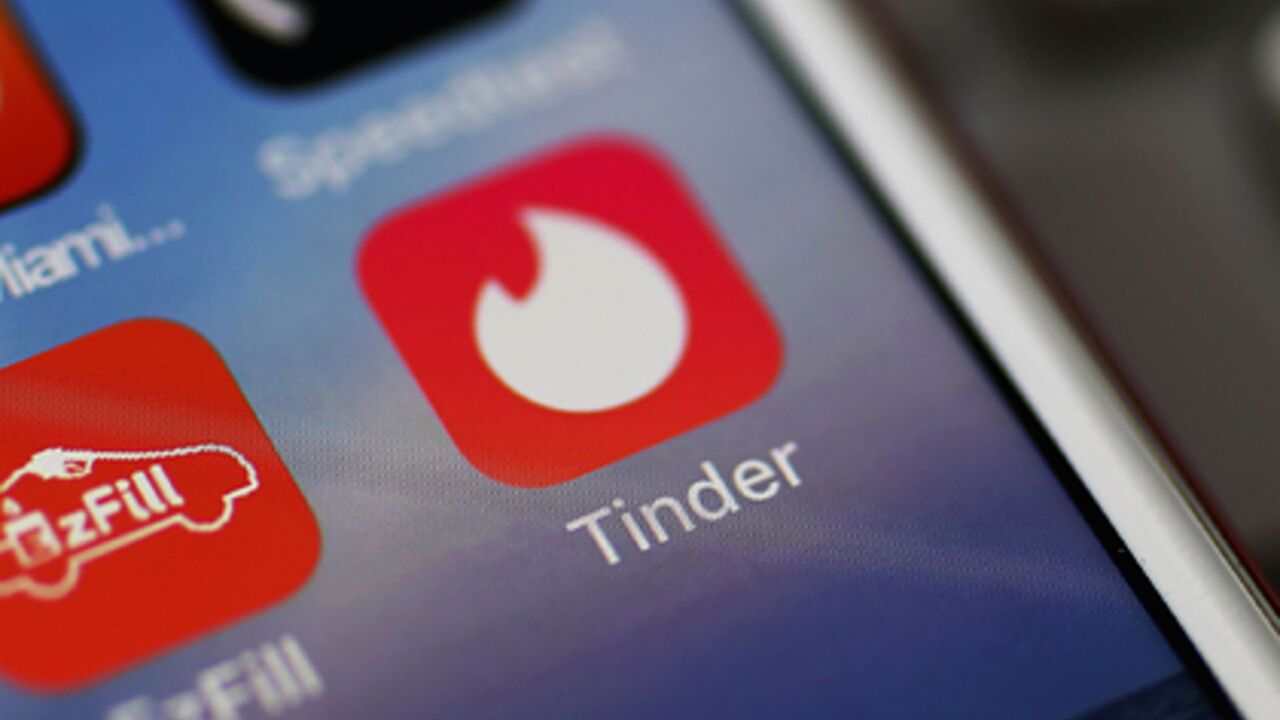 Парень проник в чужой аккаунт в Tinder и раскрыл изнанку онлайн-знакомств:  Интернет: Интернет и СМИ: Lenta.ru