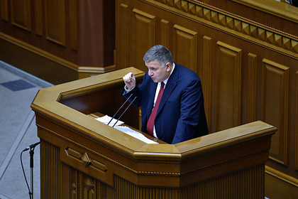 Аваков опроверг заявление депутата из партии Зеленского о военной помощи Баку