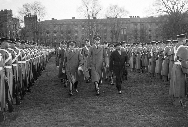 Батиста во время визита в военную академию Вест-Пойнт, США, 1938 год