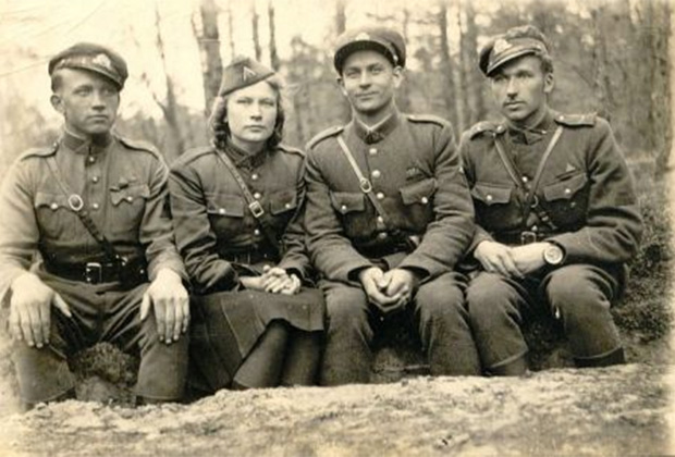 «Лесные братья» из Дайнавы (Дзукии) — юго-восточной части Литвы. Апрель 1948 г.