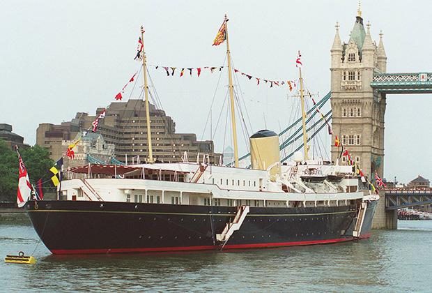 Королевская яхта «Британия»