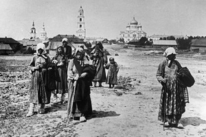 «Вывернутое наизнанку христианство» Советский Союз 70 лет боролся с религией, но создал новую. В нее верят до сих пор