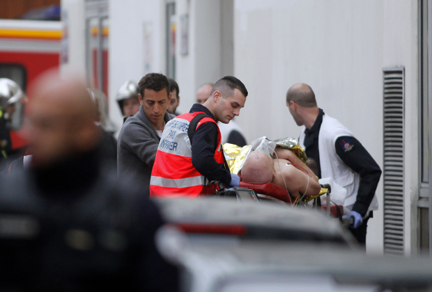 Раненный в результате теракта в редакции газеты Charlie Hebdo в Париже в 2015 году