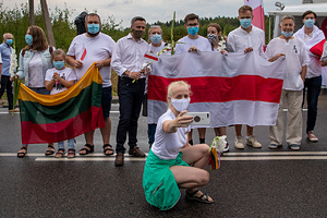 Христиане идут В Литве пришли к власти давние противники России. Теперь они готовы побороться за свободу Белоруссии