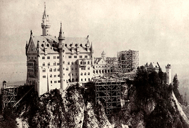 Строительные работы в замке (1882-1885 годы)