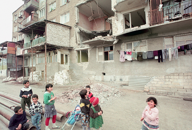 Город Шуши после освобождения армянскими силами. Май 1992 года