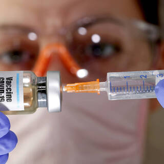 Több száz életet menthet meg évente a HPV elleni vakcina hazánkban