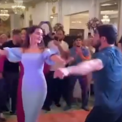 Танцы на свадьбе Сидакова