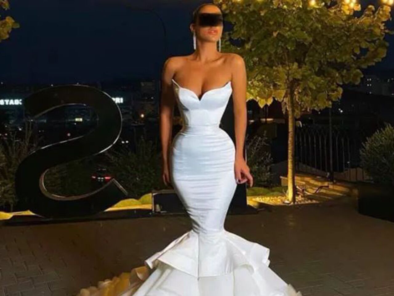 Самые открытые платья Свадебные фото из сети
