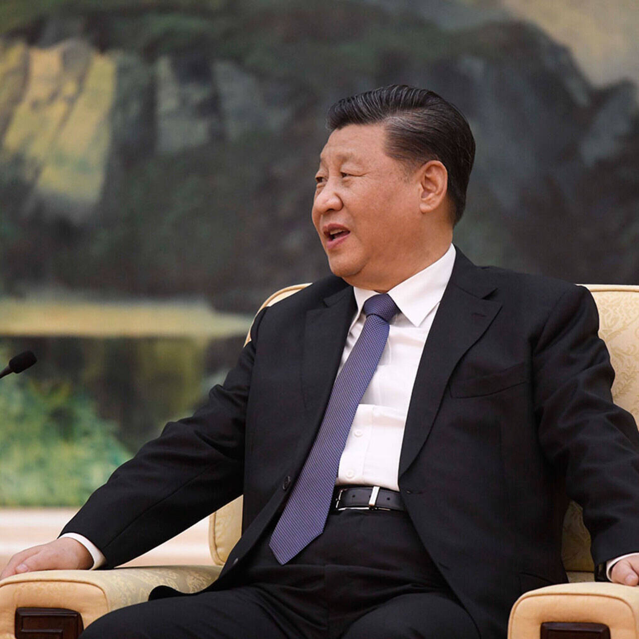 Китай удивлен. Лидер КНР си Цзиньпин. Председатель КНР си Цзиньпин. Сицзин Рин.