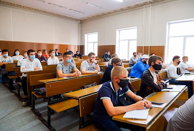 В МАДИ прошли традиционные встречи с первокурсниками