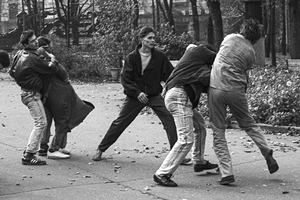 «Был у пацанов дух» Участники подростковых банд 80-х — о том, как советская молодежь билась за улицы и районы