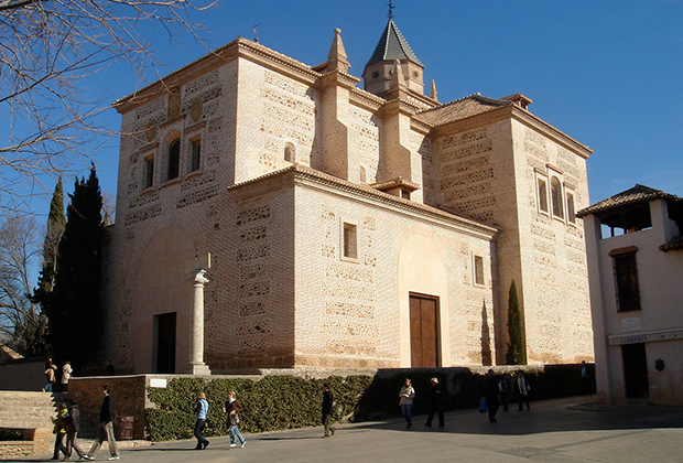 Церковь Санта-Мария-де-ла-Альгамбра, перестроенная из мечети