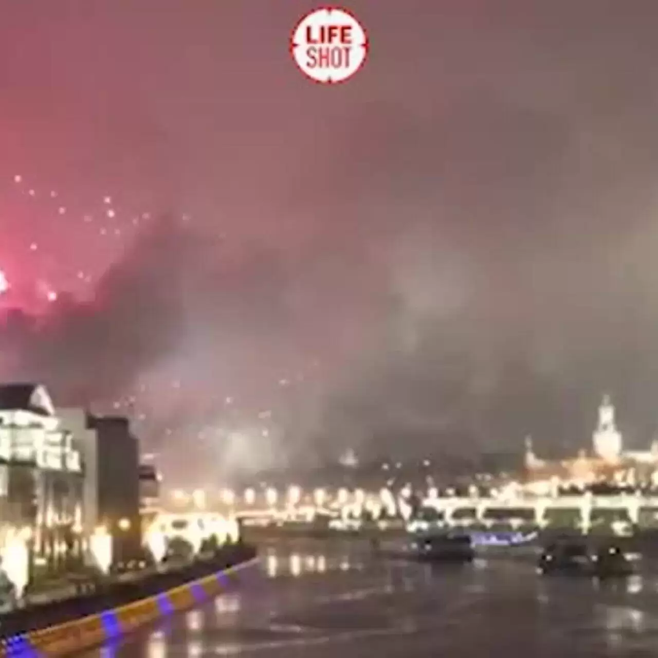 Звук Салюта Новогоднего Звук Салюта Новогоднего