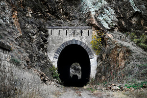 Мир в конце тоннеля Азербайджан обещает Карабаху светлое будущее. Почему в Армении этому не рады?