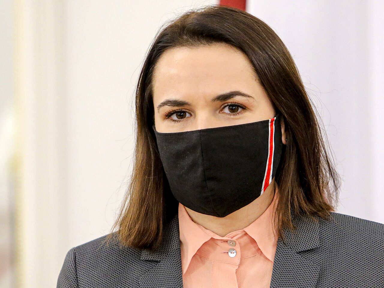 Тихановская получила крест от Эстонии: Белоруссия: Бывший СССР: Lenta.ru