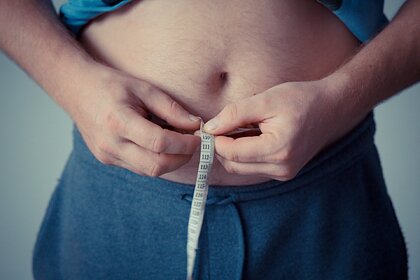 Ученые предупредили о риске ожирения из-за дефицита одного витамина