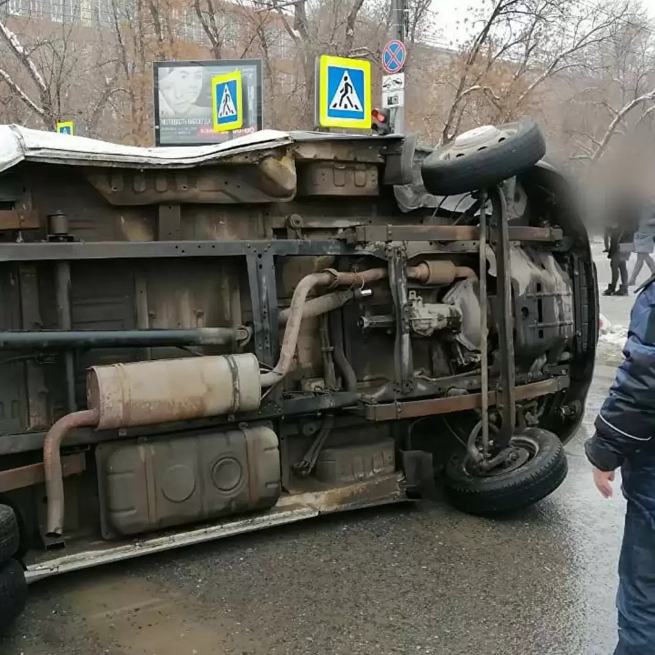 В российском городе столкнулись машина полиции и скорая помощь:  Происшествия: Россия: Lenta.ru