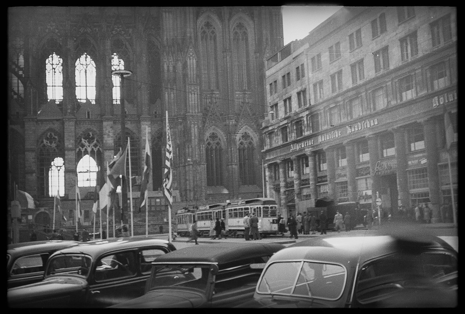 Вход в Кельнский собор. Кельн, Германия, 1945-1950 годы.