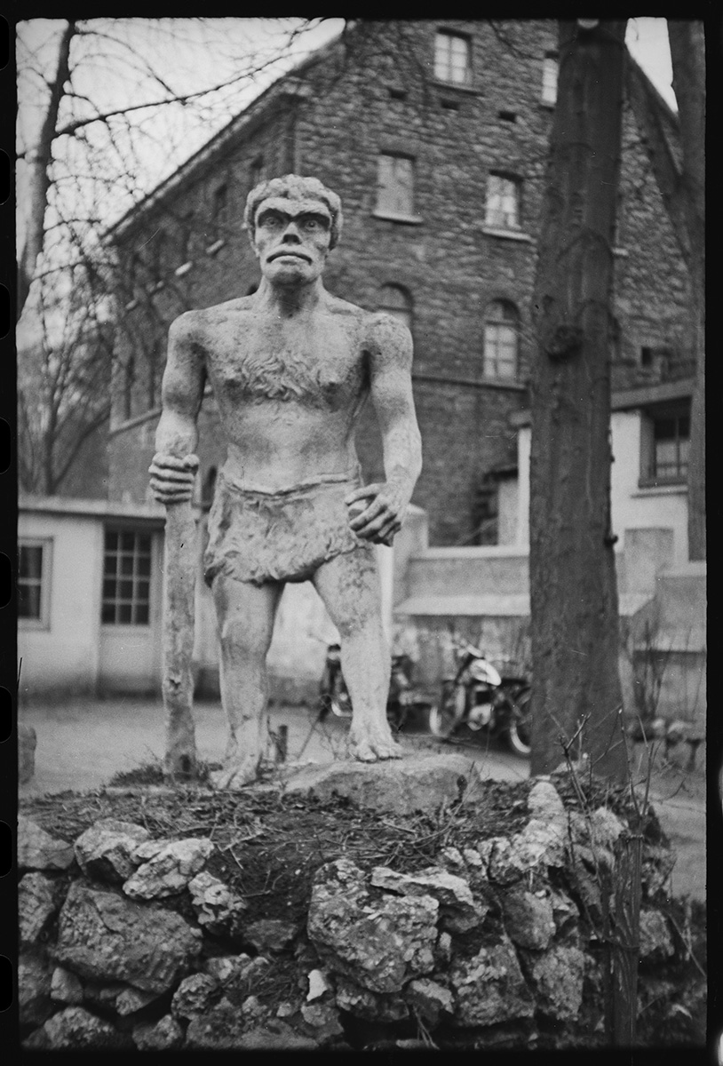 Уличная скульптура. Германия, 1945-1950 годы.