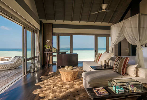 Пятизвездочный отель Four Seasons Voavah