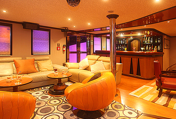 Отель Dhaainkan’baa Luxury Yacht