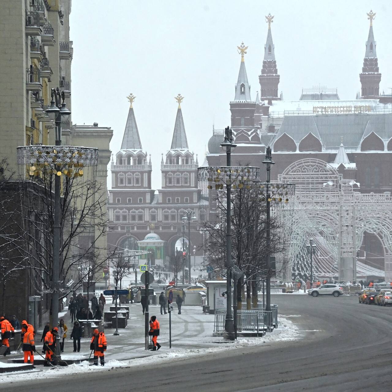 Где сейчас москва. Москва зима 2021 картинки.