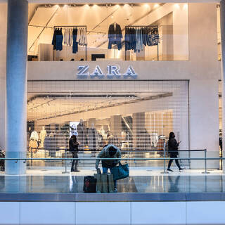 Почему Назвали Магазин Zara