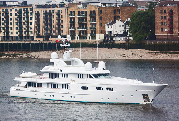 Яхта Lady M II, принадлежащая Алексею Мордашову, Лондон, 2018 год