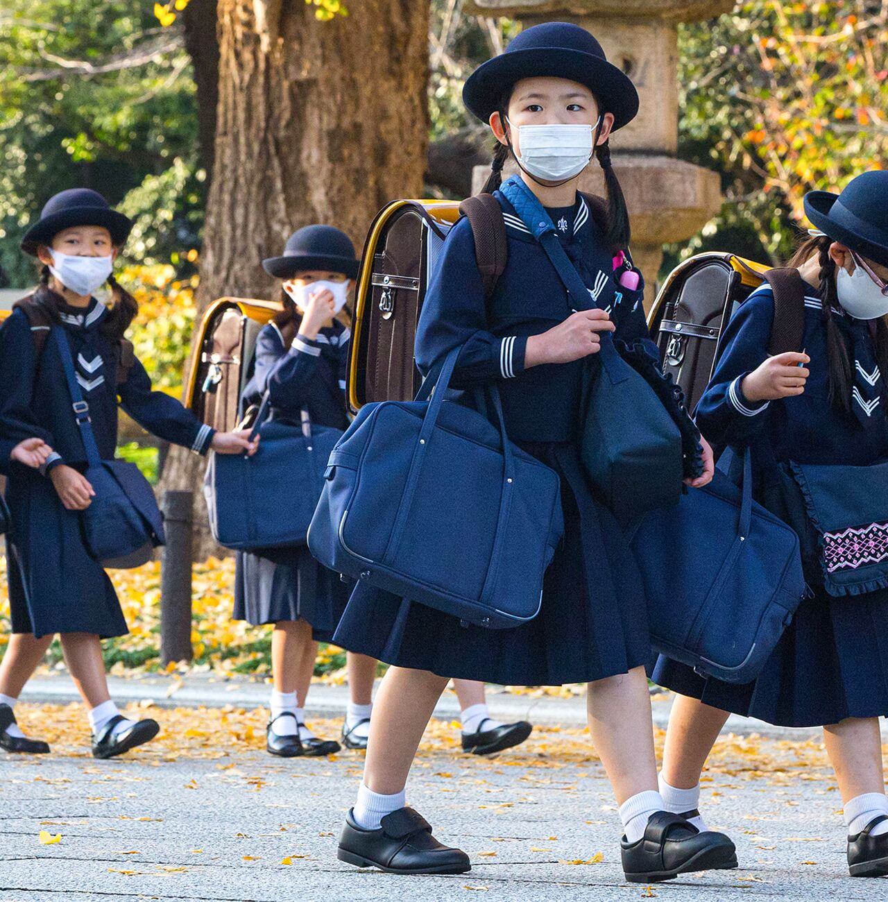школьники в японии
