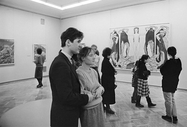 10 марта 1988 года. Посетители во время осмотра выставки в Эрмитаже