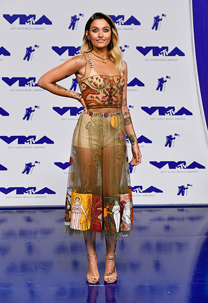 Пэрис Джексон на вручении премии MTV Video Music Awards в 2017 году