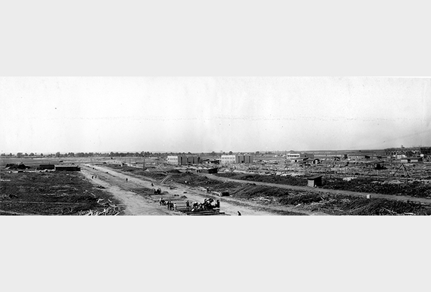 Площадка, на которой строился Горьковский автозавод. 10 августа 1930 года 
