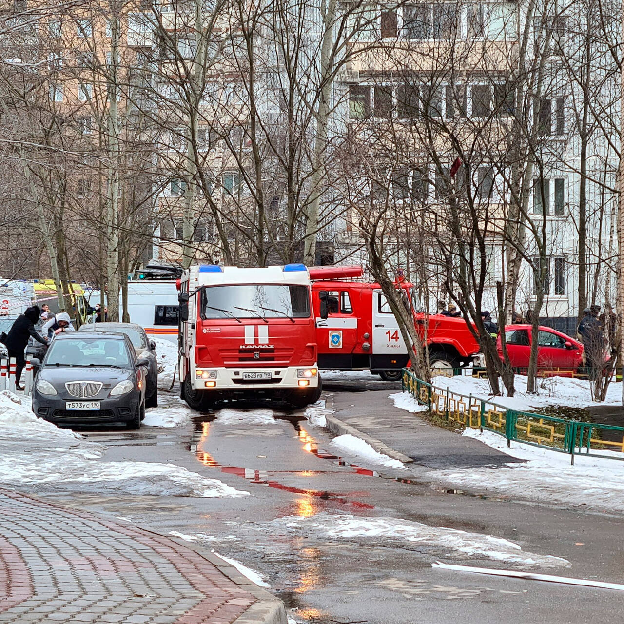 Число погибших от взрыва в жилом доме в Подмосковье увеличилось до трех:  Общество: Россия: Lenta.ru