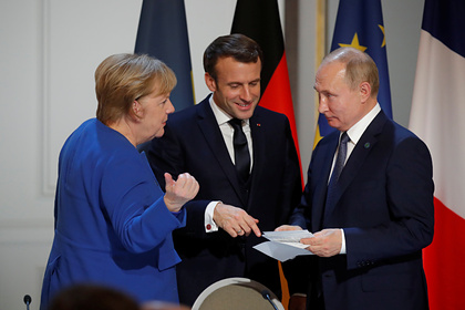 Путин обсудил Украину с Макроном и Меркель без Зеленского