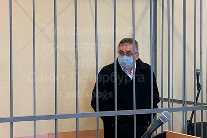 Суд отправил в СИЗО убившего жену главного нефролога Петербурга