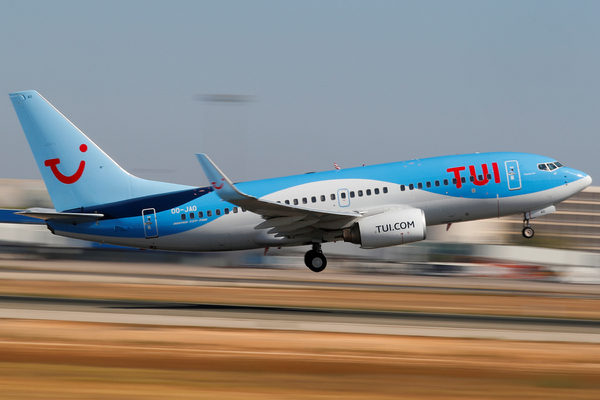 TUI Boeing 737