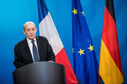 Франция призвала Россию объяснить передвижение войск на границе с Украиной