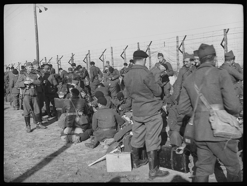Прибытие французских военнопленных в шталаг Зандбостель. Германия, август 1940 — июль 1941 года.
