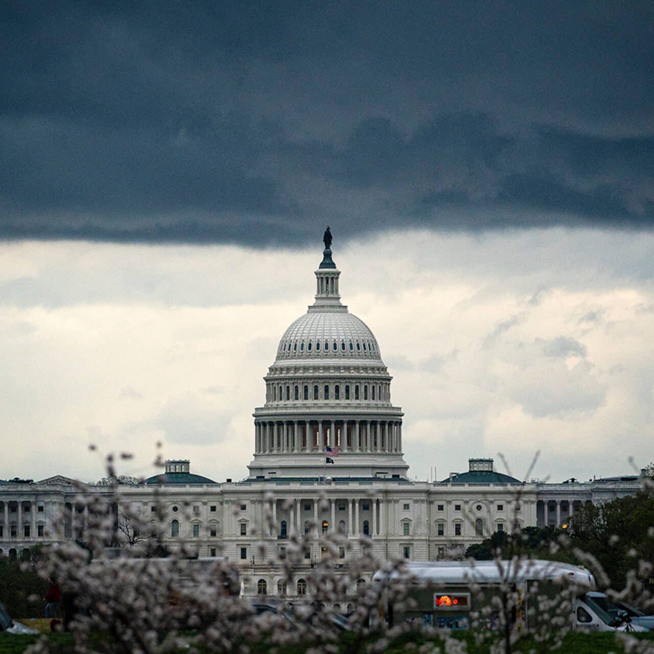 Ситуация может выйти из-под контроля» США ввели новые санкции против  России. Чем грозит миру конфликт двух сверхдержав?: Политика: Мир: Lenta.ru