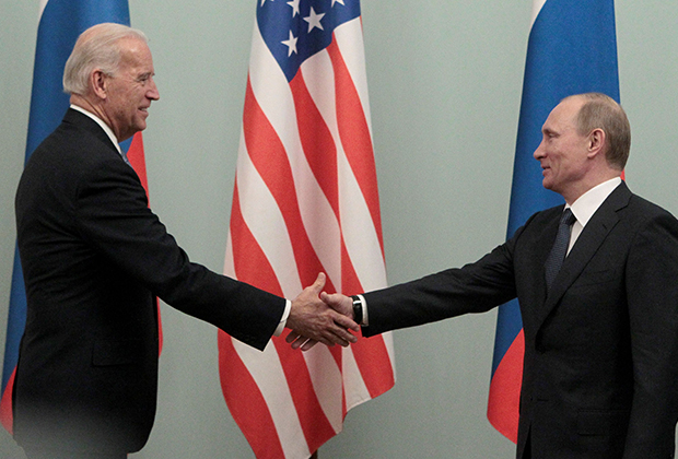 Встреча Байдена и Путина в Москве в 2011 году