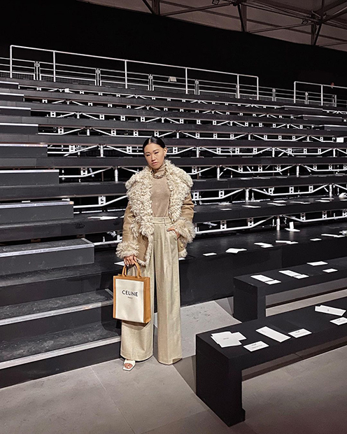 Джейми Сье перед началом показа в рамках Недели моды