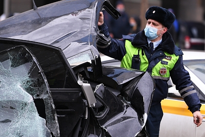 Пять человек погибли в ДТП с легковушками в российском регионе