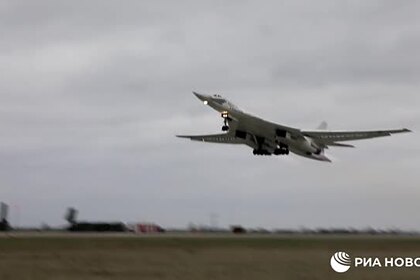 Истребители Германии, Дании и Финляндии возле российских Ту-160 попали на видео